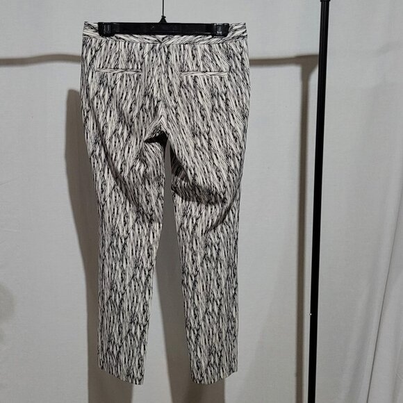 Vince Camuto pants white with black stripes stretch straight leg trousers small - Picture 2 of 12